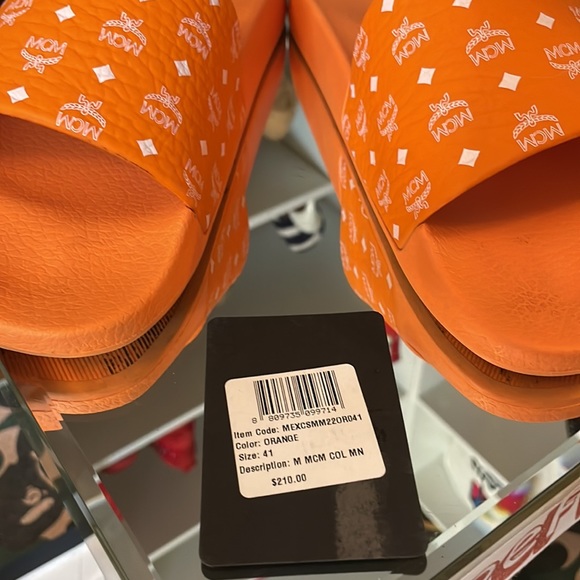 MCM Monogram Pool Slides RARE Persimmon/White Colorway - 41 - Picture 3 of 11
